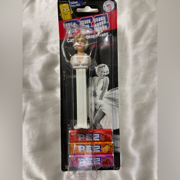 Marilyn Monroe PEZ Dispencer - Picture 1 of 5